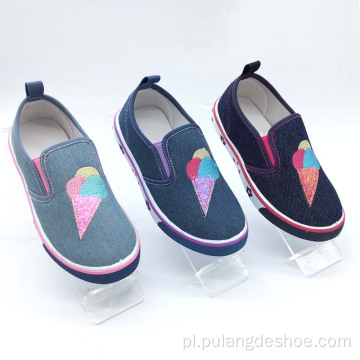 Nowe dziecięce buty płócienne dla dziewczynki